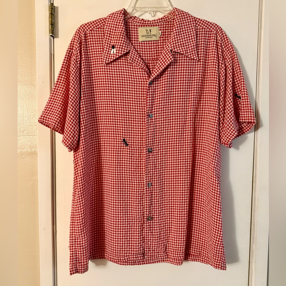 Fashion Brand Company Bugs Picnic Buttondown Shirt